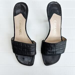 Chanel Vintage Quilted Black Leather Slide Sandals Stiletto Heel Size 36 (US 6)